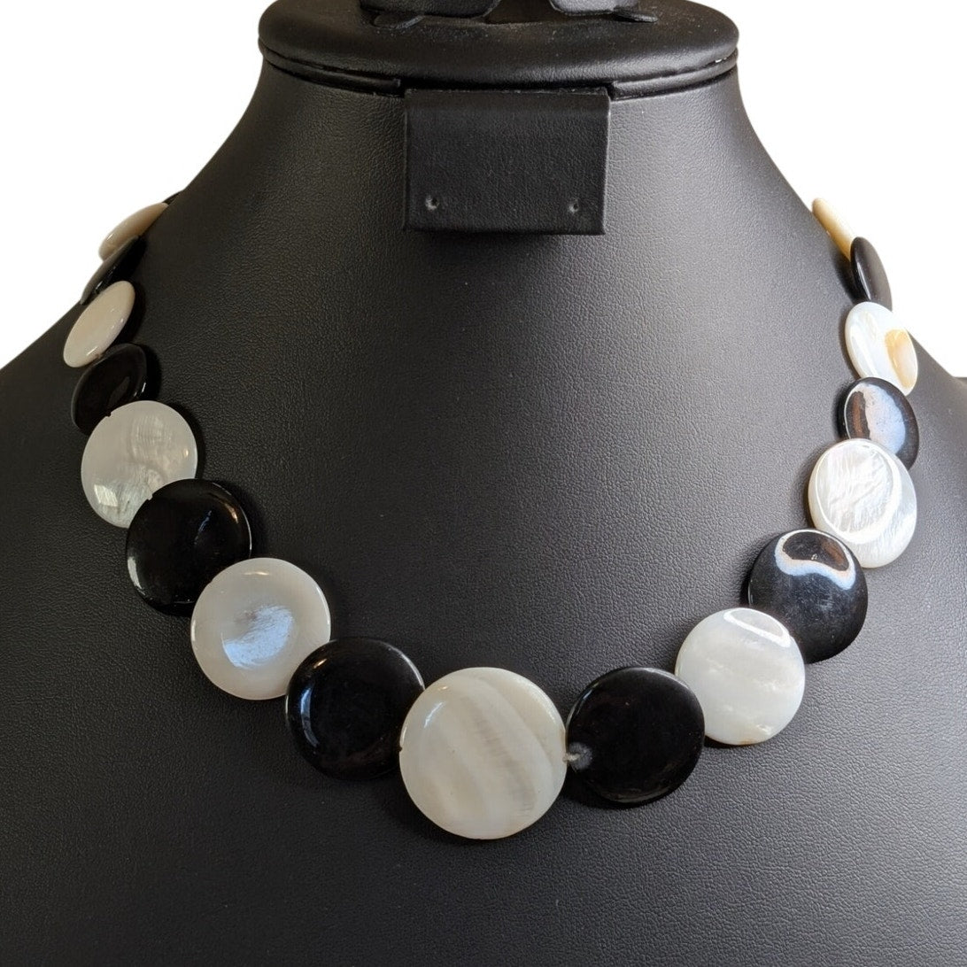 Erica Lyons Black & White Shell Disk 19"-22" Necklace NWT