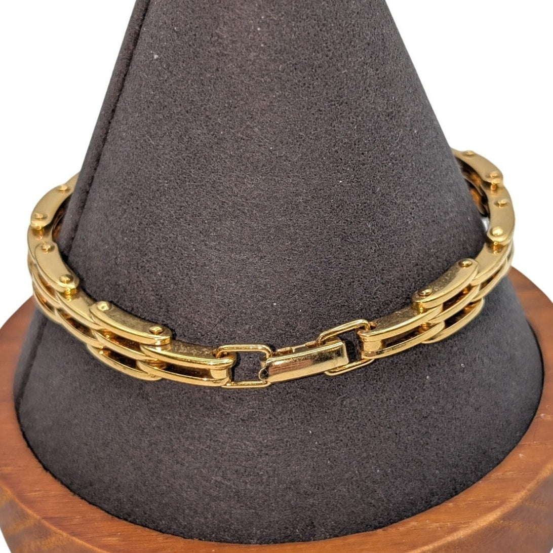 Vintage Napier 80s Gold Plated Fold Over Clasp Bracelet