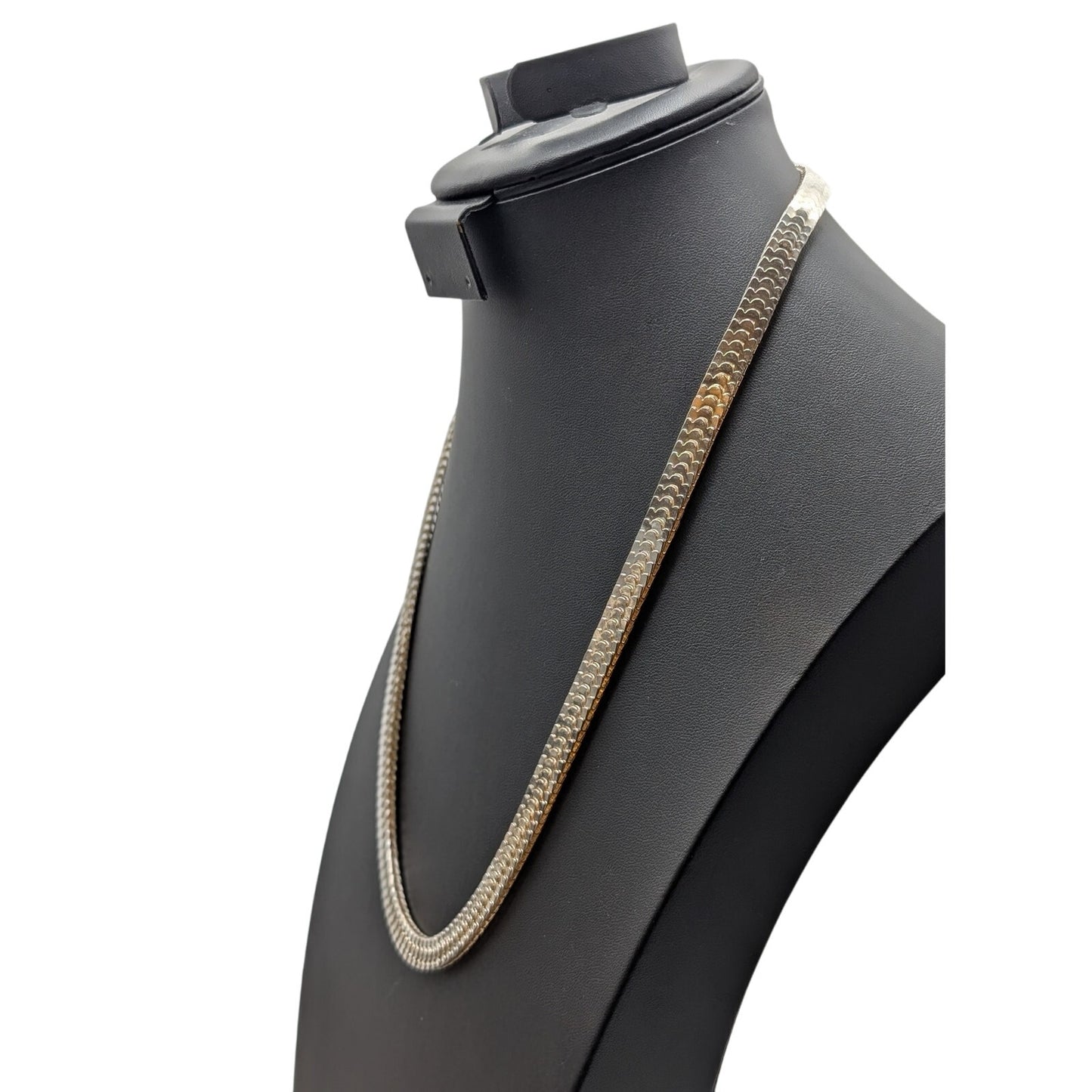 Vtg Marked Korea Silver Tone 'Fish Scale' Flexible 24" Fold Over Clasp Necklace