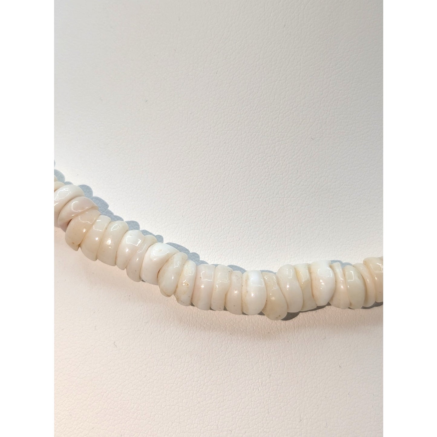 Vintage Genuine Large Puka Shell 18.5" Barrel Clasp Necklace
