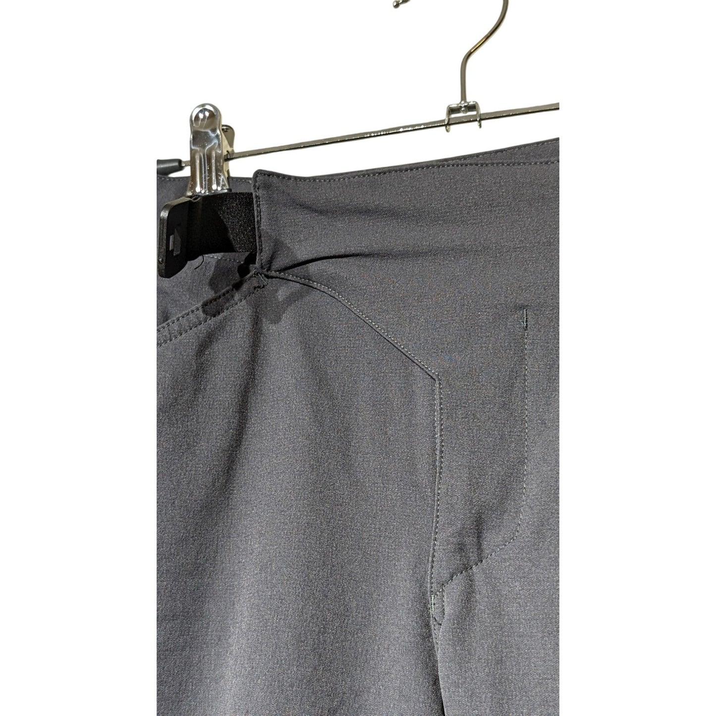 The North Face Grey Women's Athletic Outdoor Winter Slim Straight Pant Size 4