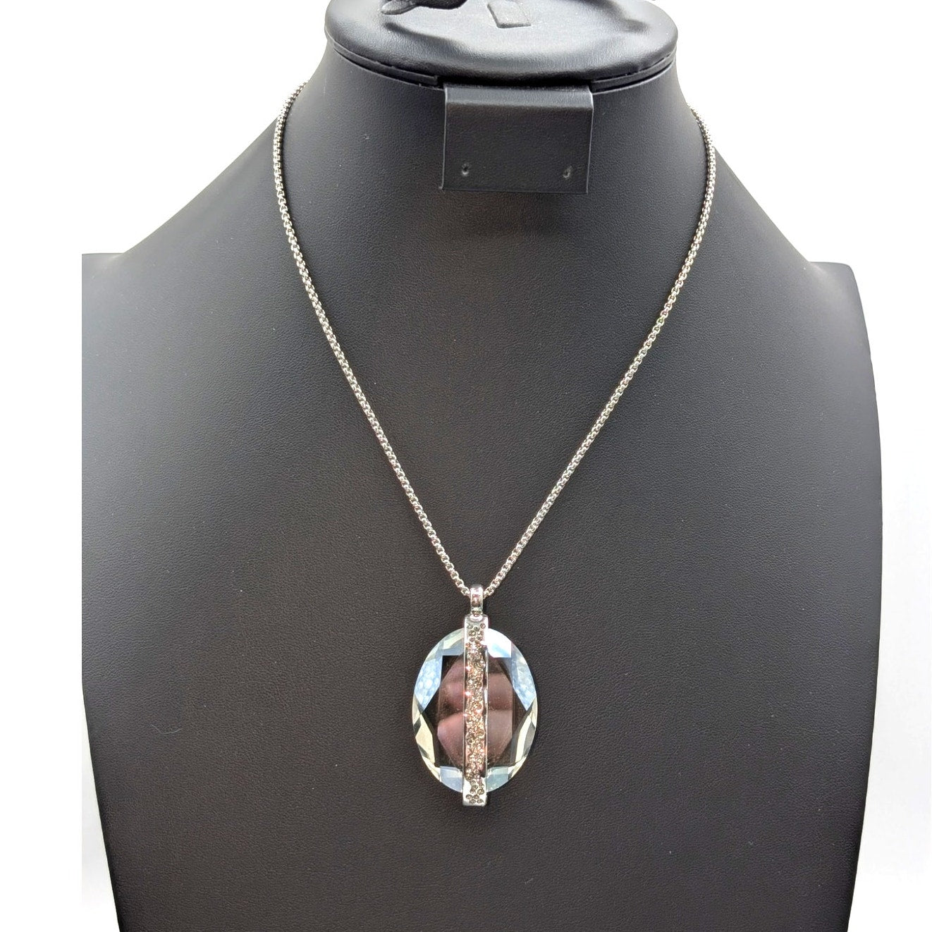 Chico's Convertible Faceted Glass Pendant Silver Tone Long Adjustable Necklace