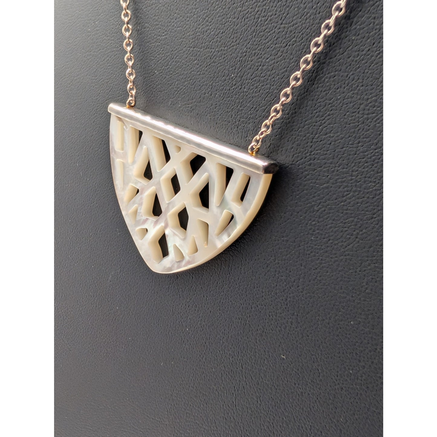 SILPADA Gleamcatcher 925 Sterling Silver Hand Carved Mother of Pearl Necklace