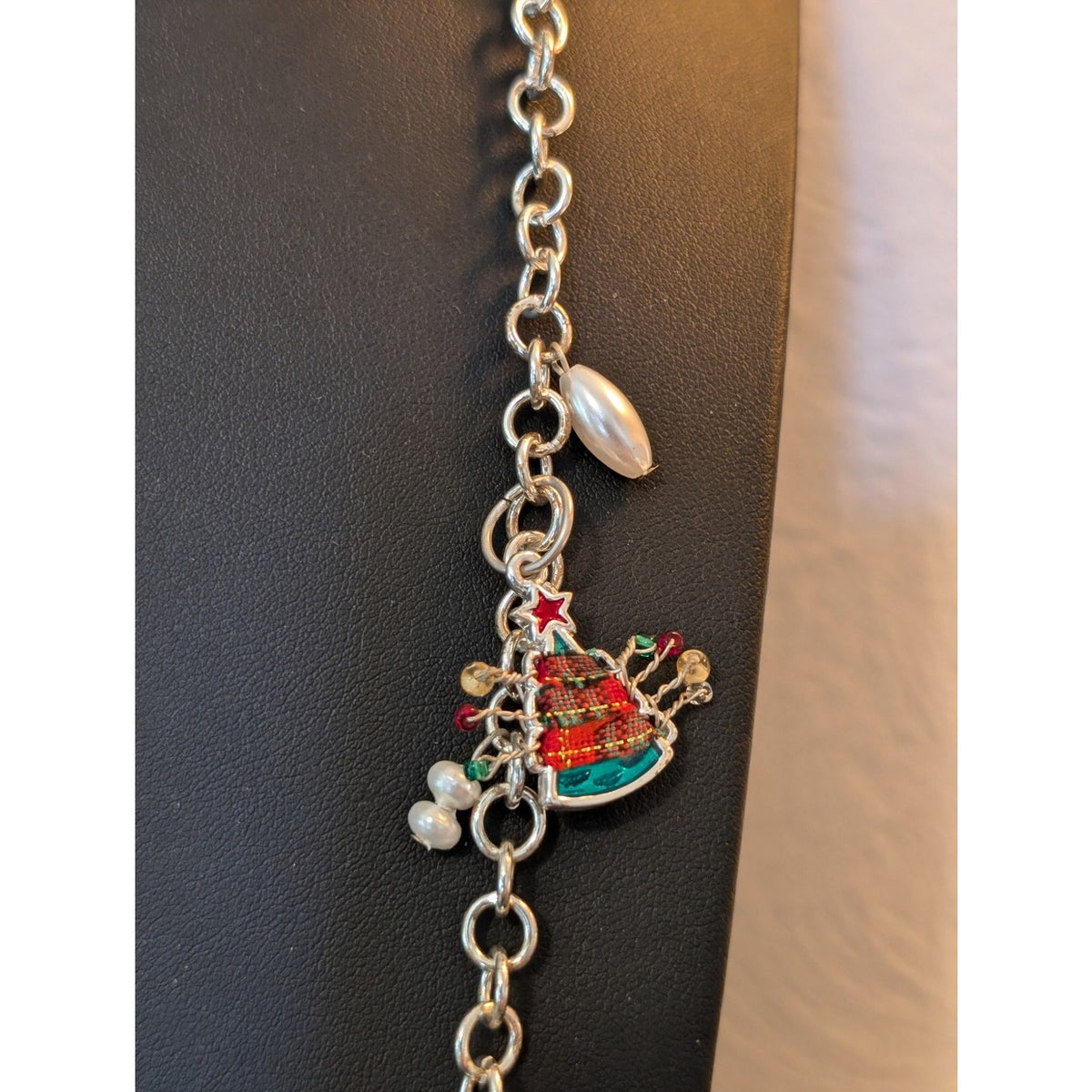 Coldwater Creek Holiday Christmas Tree Faux Pearl Silver Tone Long Necklace