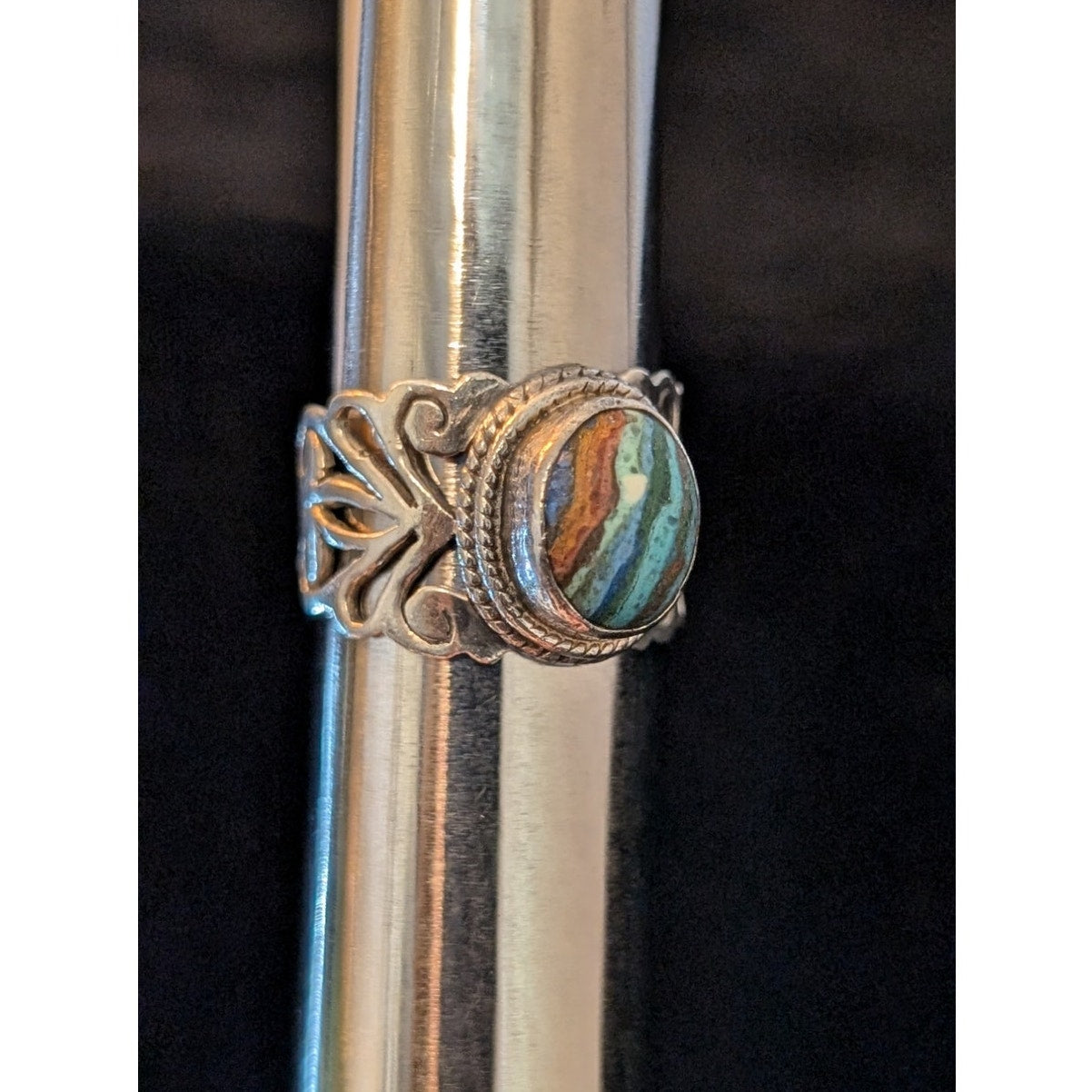 925 Sterling Silver Filigree Rainbow Calsilica Stone Ring Size 6.25