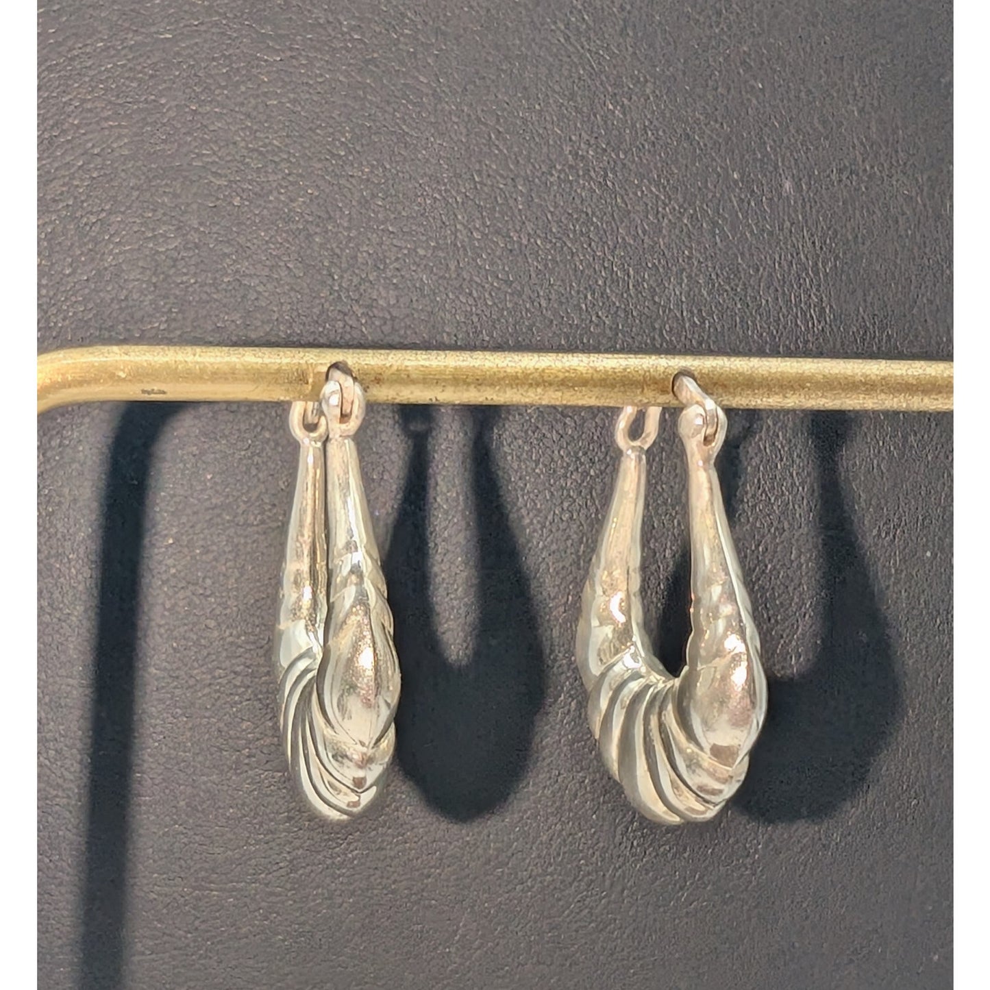 Vintage 925 Sterling Silver Shrimp Hoop Snap Down Earrings