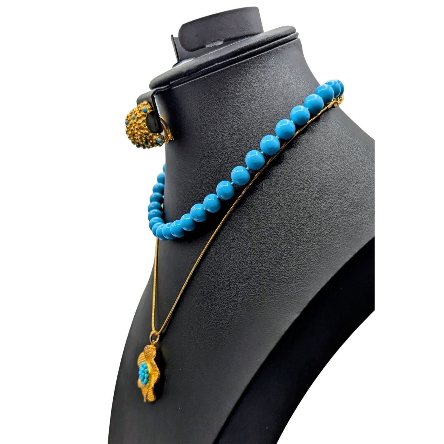 Three Piece Vintage to Modern Gold Tone & Turquoise Bead Jewelry Lot
