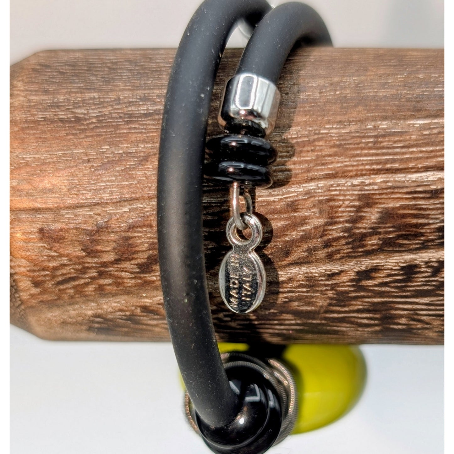 Made in Italy Lime Green Murano Glass Rubber Wrap Bracelet