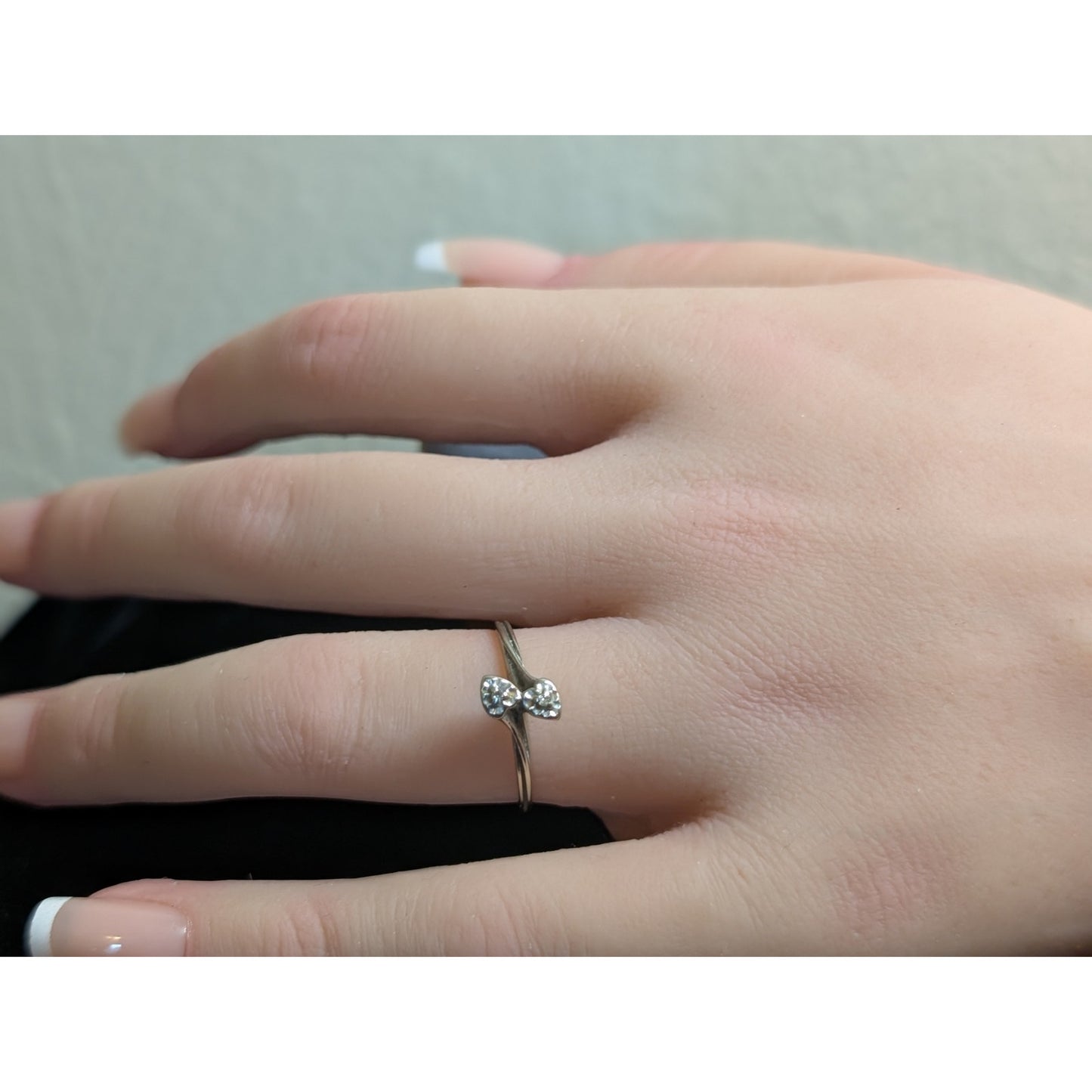 Vintage 10-14K Gold Genuine Diamond Double Heart Crisscross Ring Size 6.5