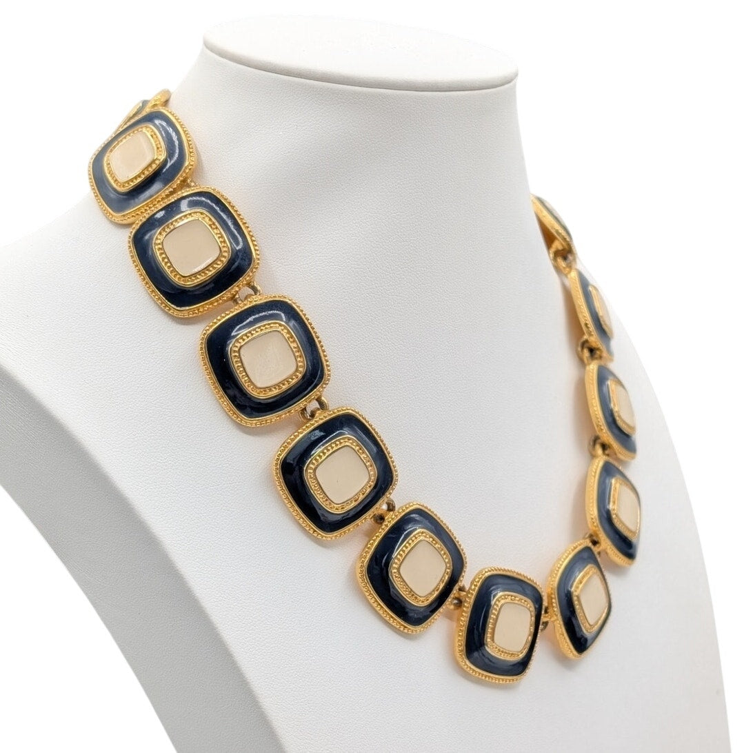 Vintage 80s Chunky Navy Cream Enamel Gold Tone Chain Fold Over Clasp Necklace