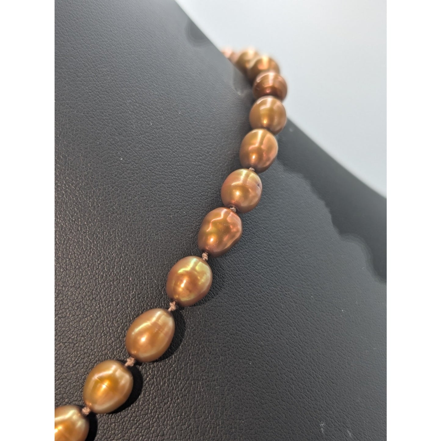 Vintage Golden Brown Genuine Pearl Knotted 18.75" Necklace