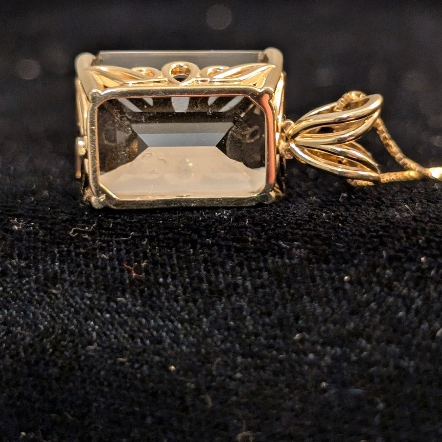 14k Yellow Gold Smoky Quartz Pendant on 14k Yellow Gold 20" Chain