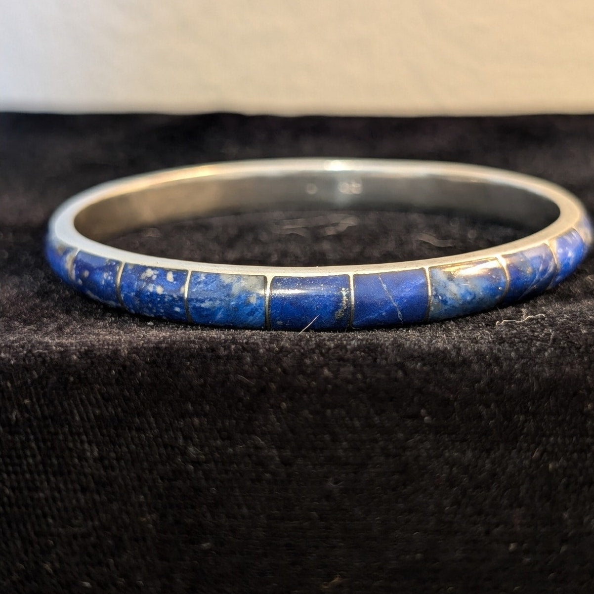 Vintage 950 Sterling Silver Lapis Lazuli Inlay Round Bangle Bracelet