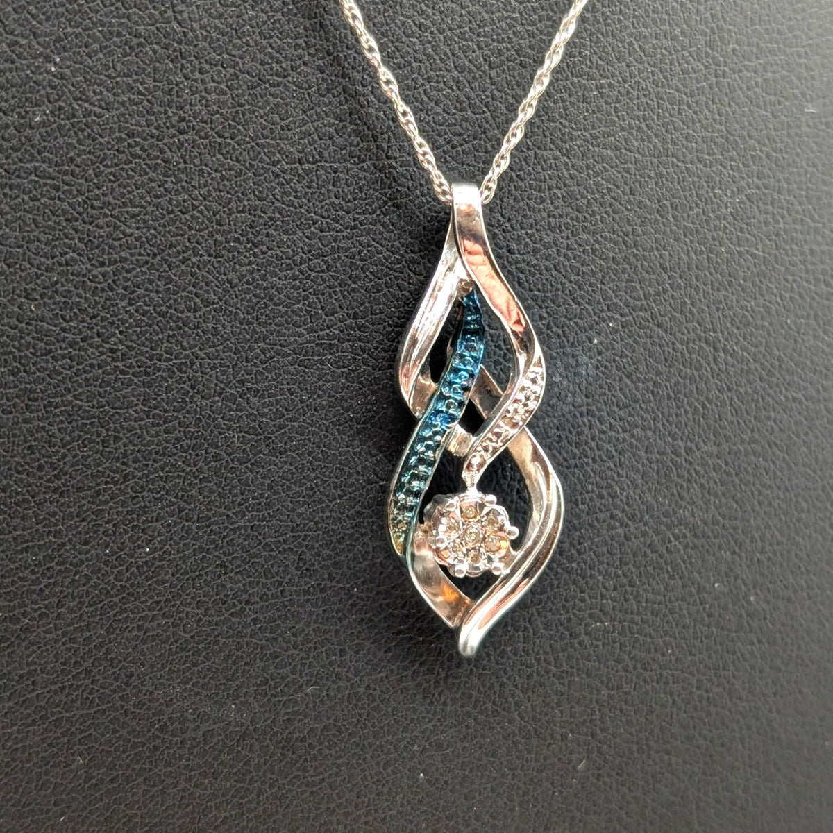 Vtg 90s 925 Italy Sterling Silver Diamond Accent Infinity Pendant 18" Necklace