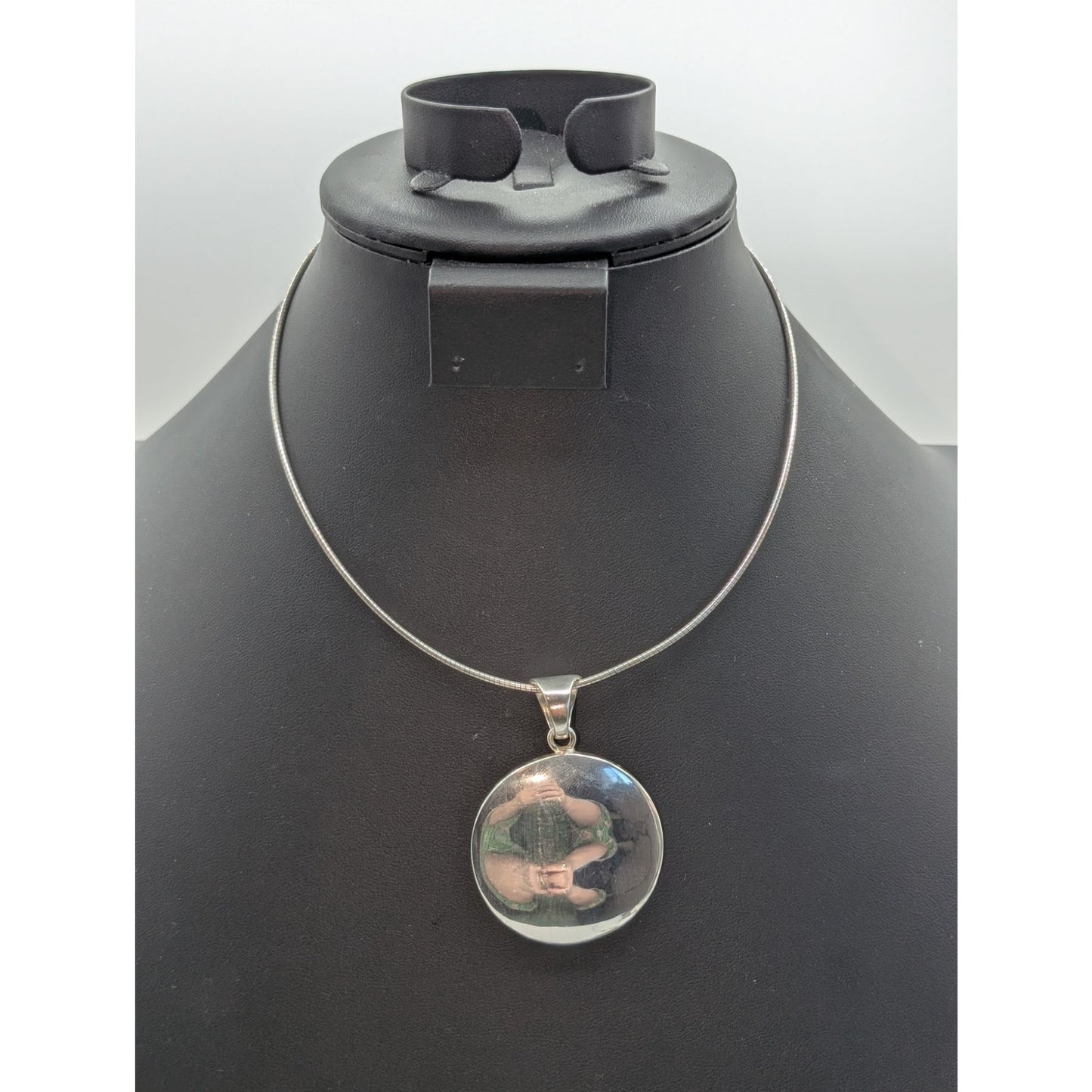 925 Sterling Silver Silpada Wavy Disk Pendant on 925 Sterling 16" Cord Necklace