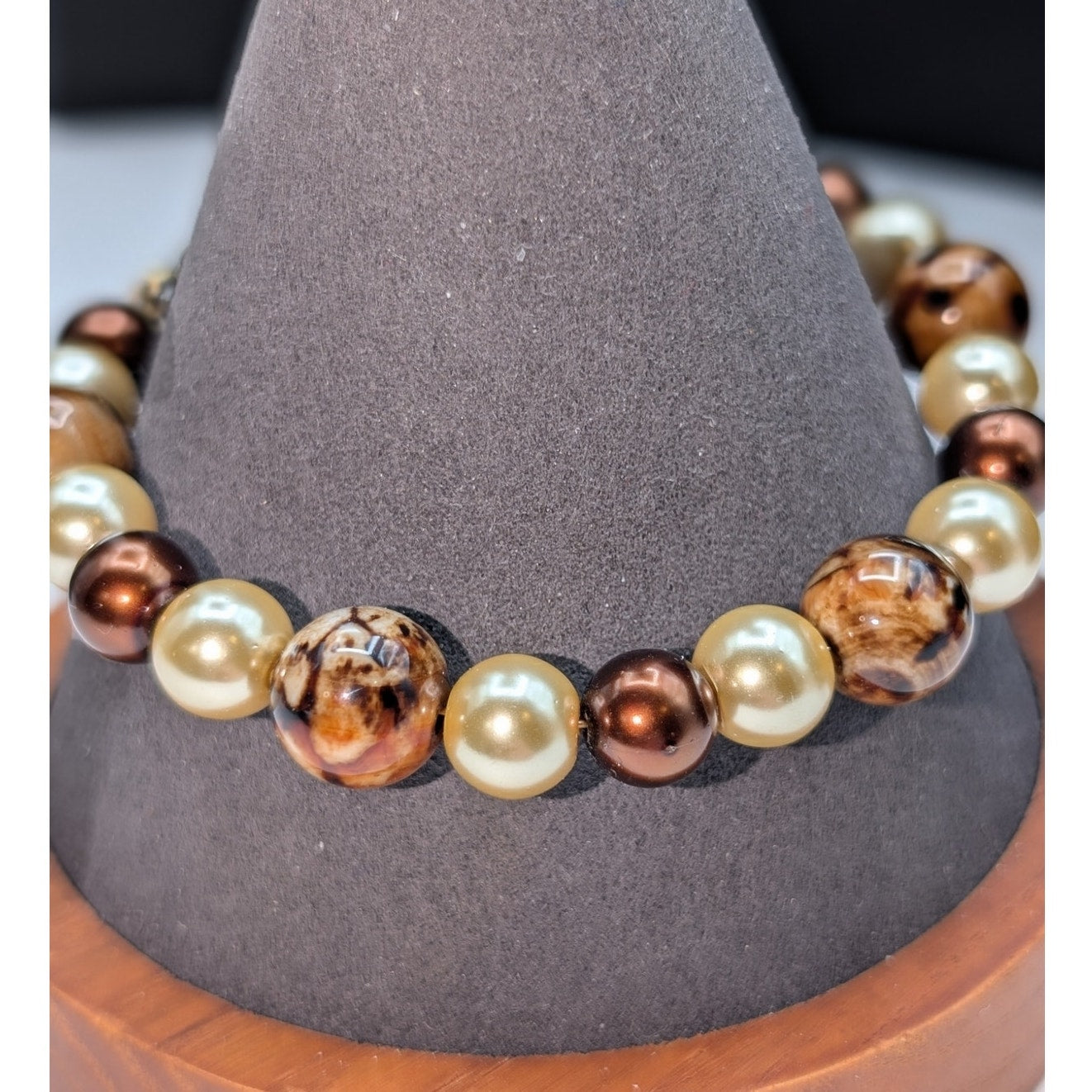 Gold Tone Faux Pearl Brown Stone Beaded Toggle Clasp Bracelet