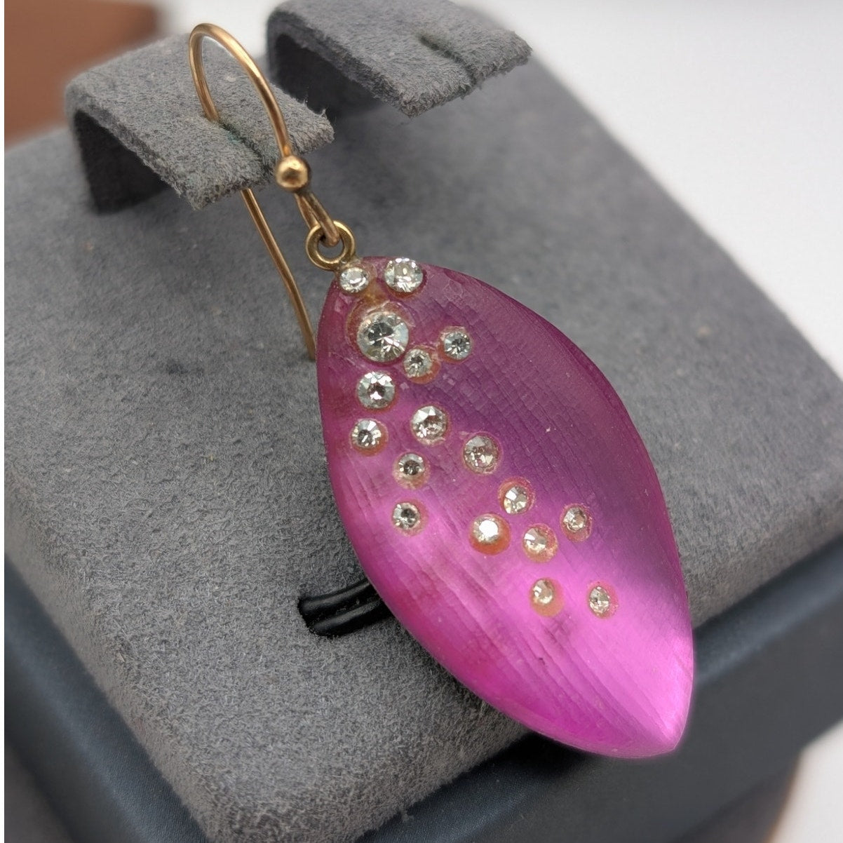 Single Alexis Bittar Lucite Crystal Dust Magenta Leaf Dangle Earring