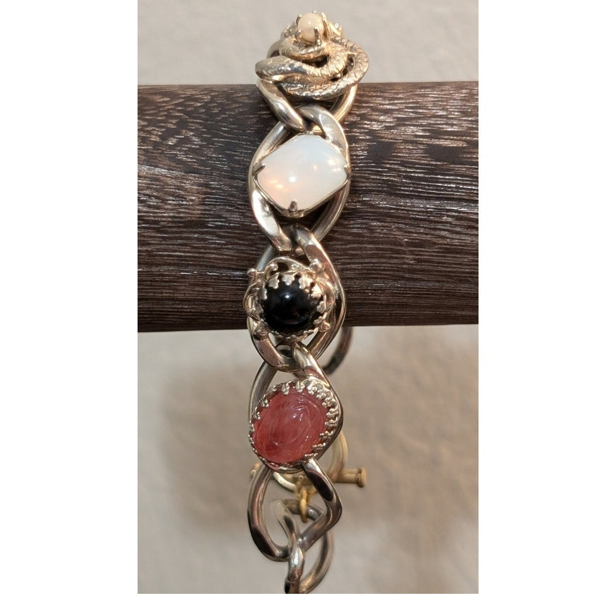 Vintage Carved Scarab Multi-Station Chain Link Gold Tone Toggle Clasp Bracelet
