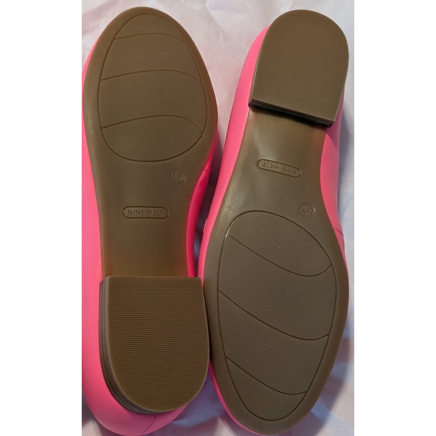 Nine West Neon Pink Silver Chain Round Toe Loafer Women's Size 8.5