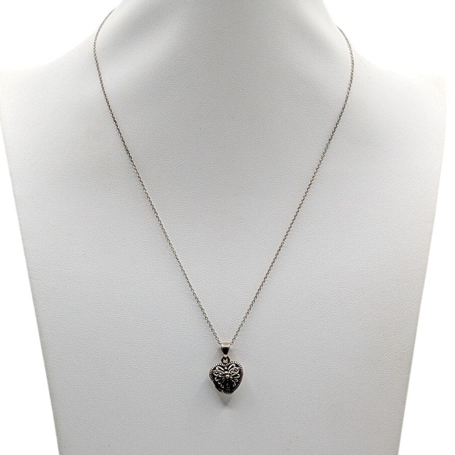 Vtg Silver Tone Cut Out Marcasite Butterfly Heart Locket Pendant Chain Necklace