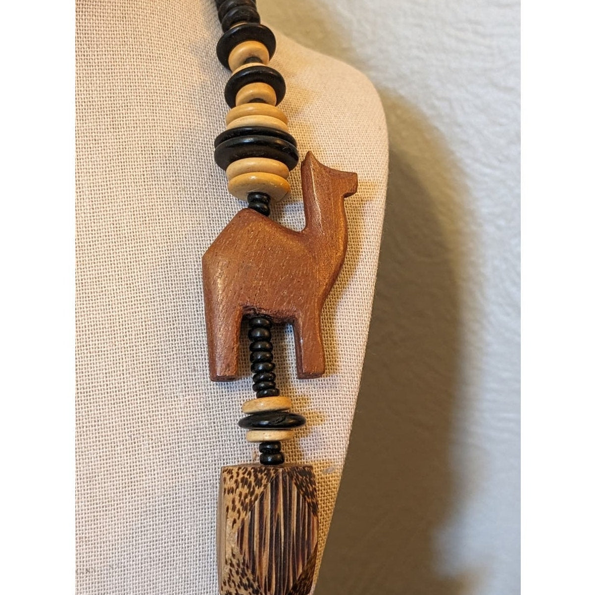 Vintage Chunky Boho Carved Wooden Animal Beaded Necklace