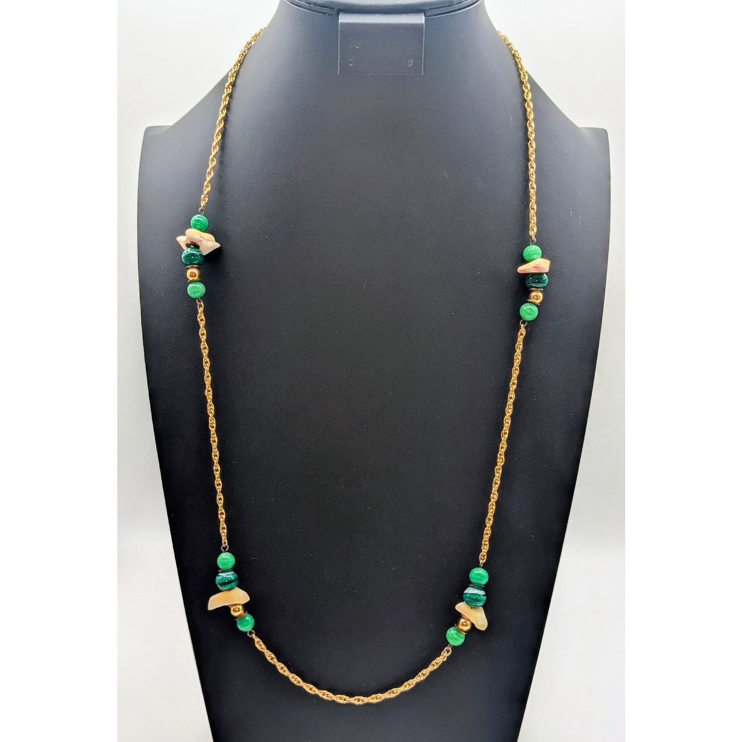 VTG Gold Tone Malachite Beaded Mother of Pearl Chip Station Chain 32" Necklace