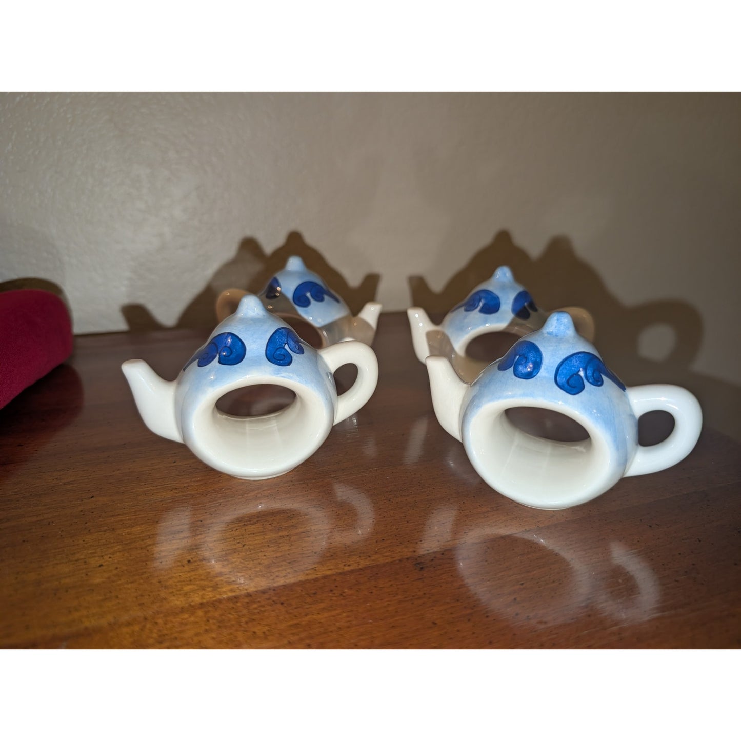 Set of Four Blue White Ceramic Teapot Napkin Rings/Holders NWOT