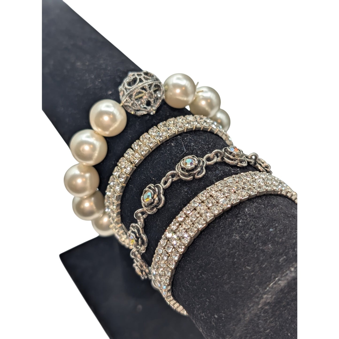 Lot of 9 Pcs of Faux Pearl Rhinestone Chain & Filigree Silver Tone Metal Jewelry