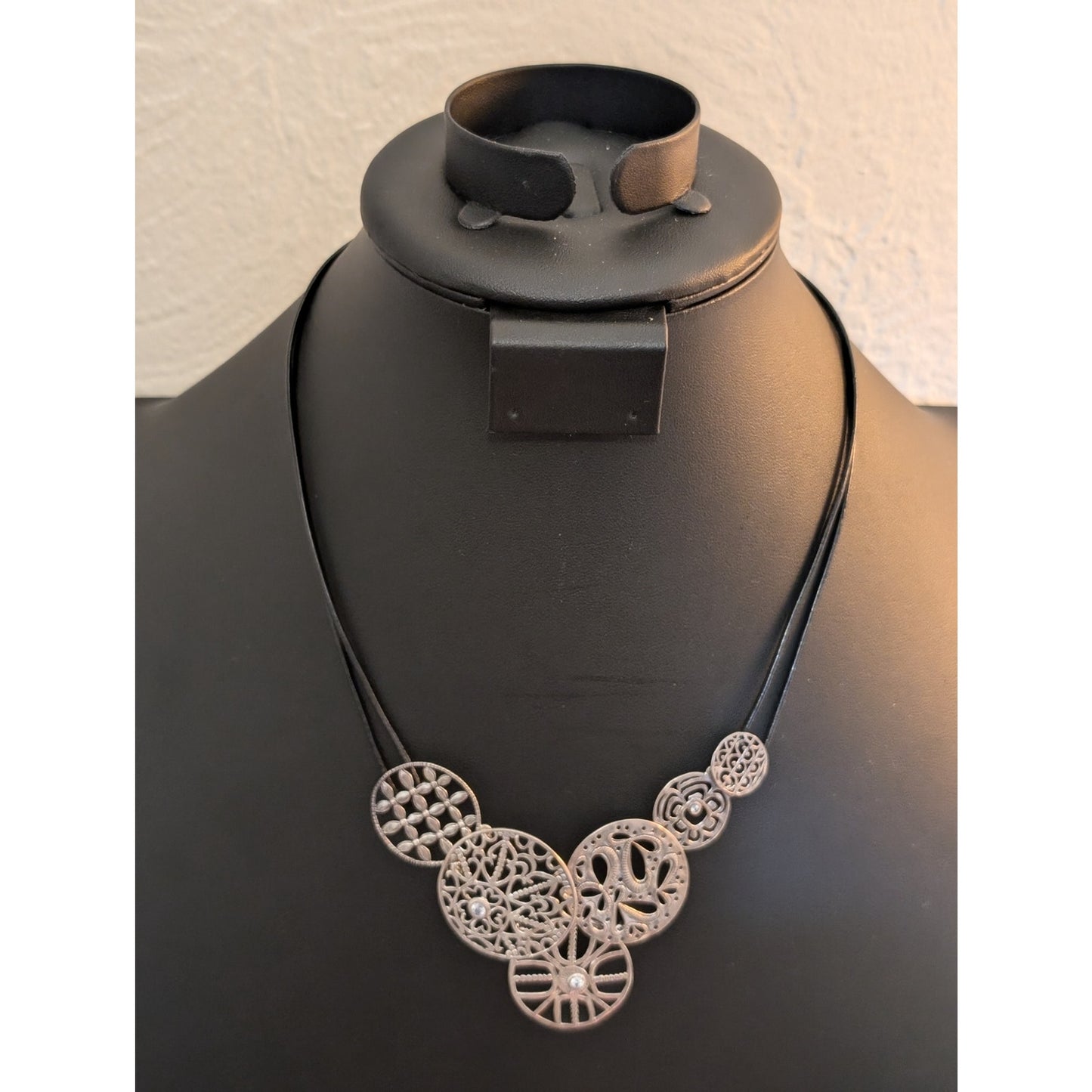 Silpada Retired Sterling Filigree Artful Design Black Leather Cord Necklace