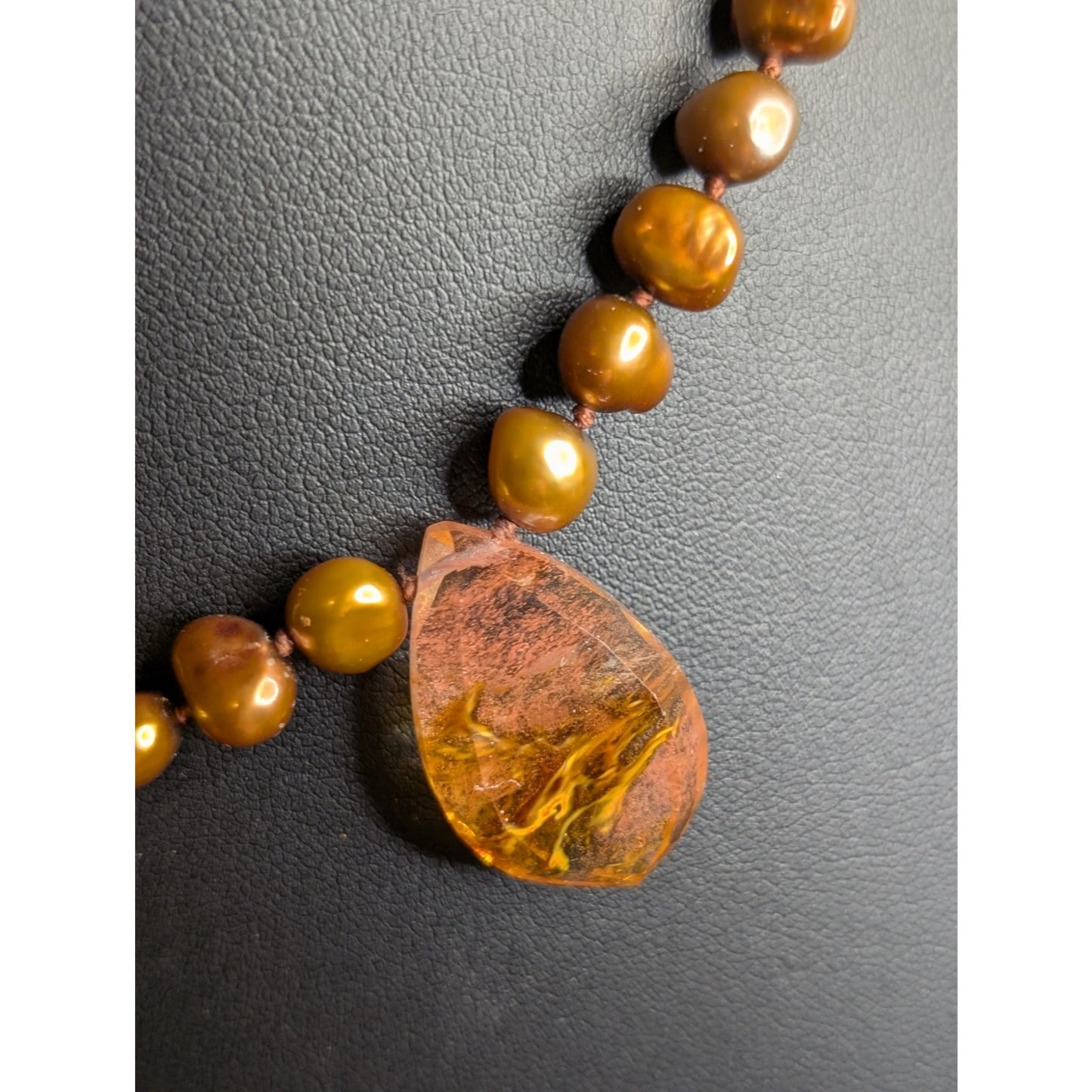 17" Gold Tone Genuine Copper Pearl Glass Teardrop Station Toggle Necklace