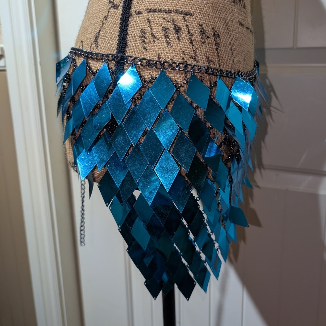 Fun Blue Sequin Chain Link Apron Belt 34"-45"