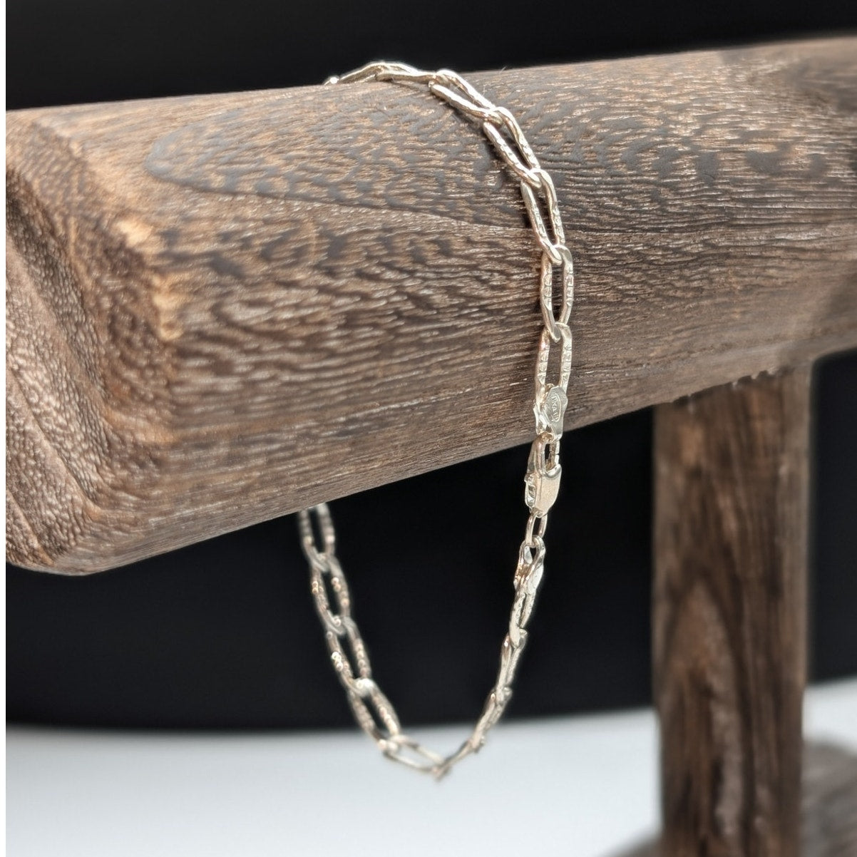 Vintage 925 Sterling Silver Textured Oval Chain Link Charm Bracelet