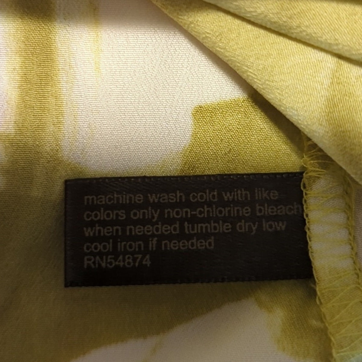 The Limited Green Sleeveless Button Down Pleated Front Blouse Women's Size L