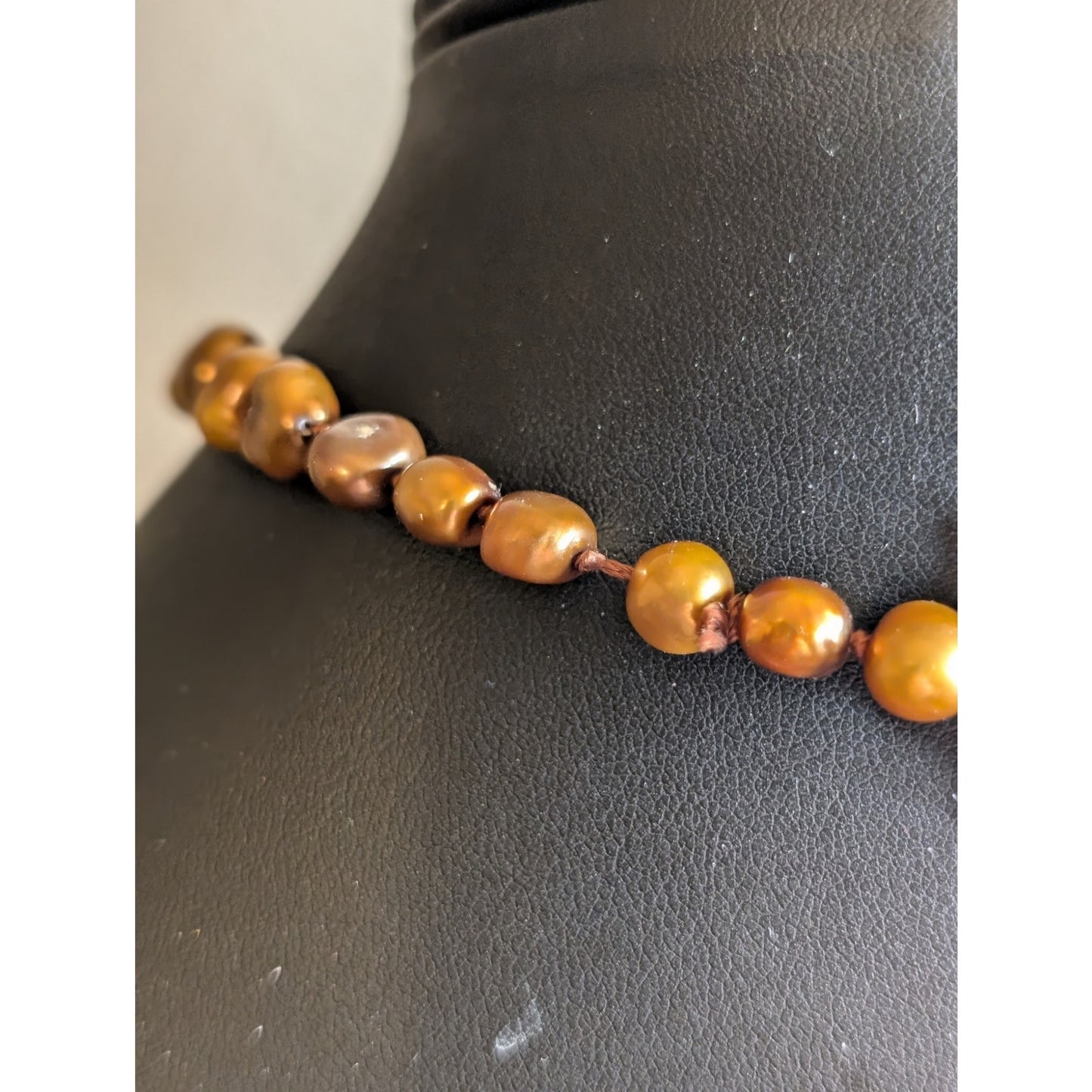 17" Gold Tone Genuine Copper Pearl Glass Teardrop Station Toggle Necklace