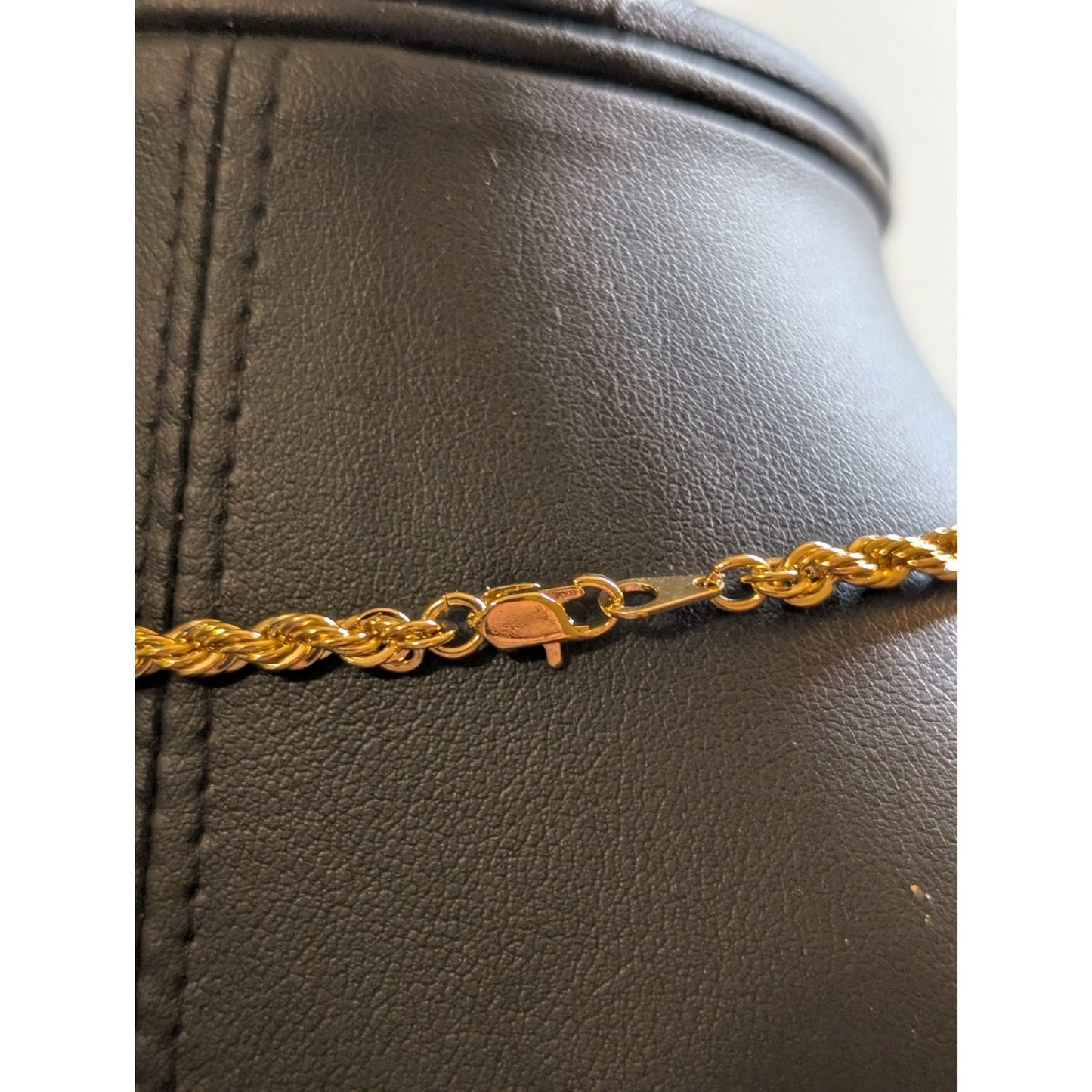Vintage Gold Tone Rope Chain 18" Necklace