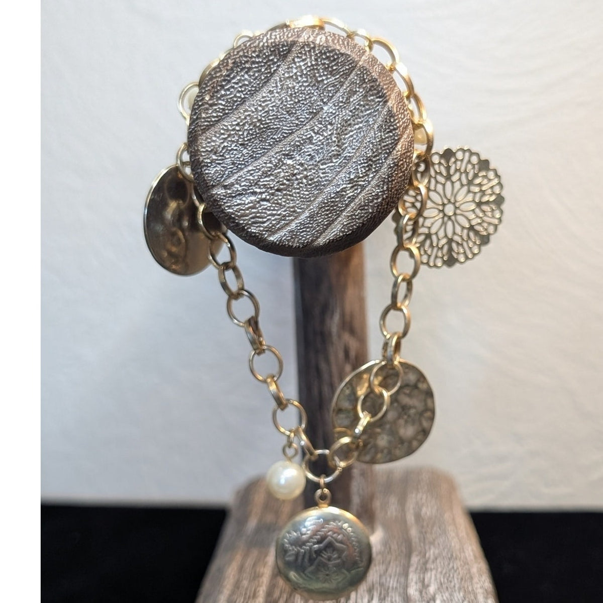 Vintage Gold Tone Charm Bracelet