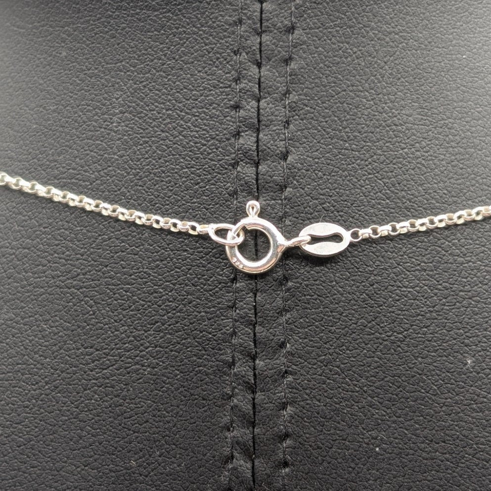 925 Italy Sterling Silver Crystal Studded Treble Clef Pendant 18" Chain Necklace