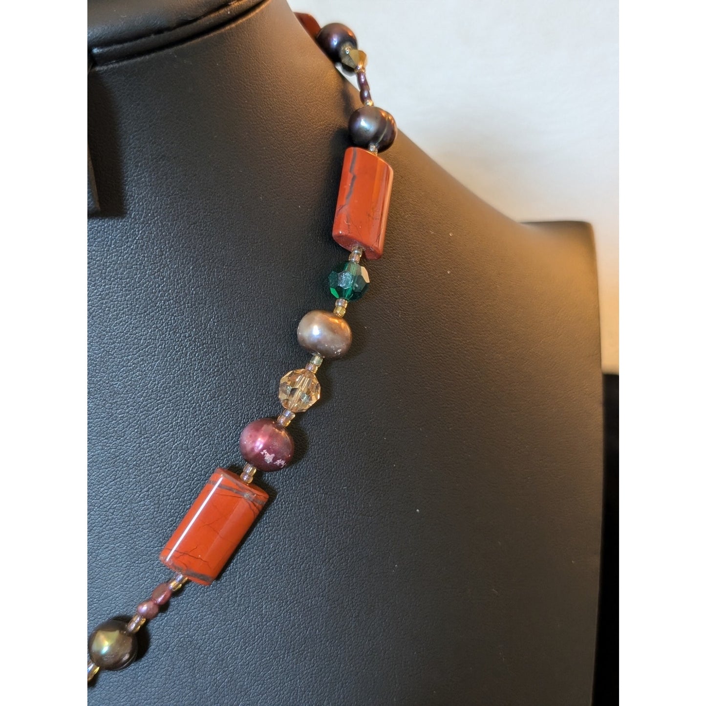 Chinese Carved Stone Pendant Stone Crystal Multi-Colored Pearl Bead Necklace