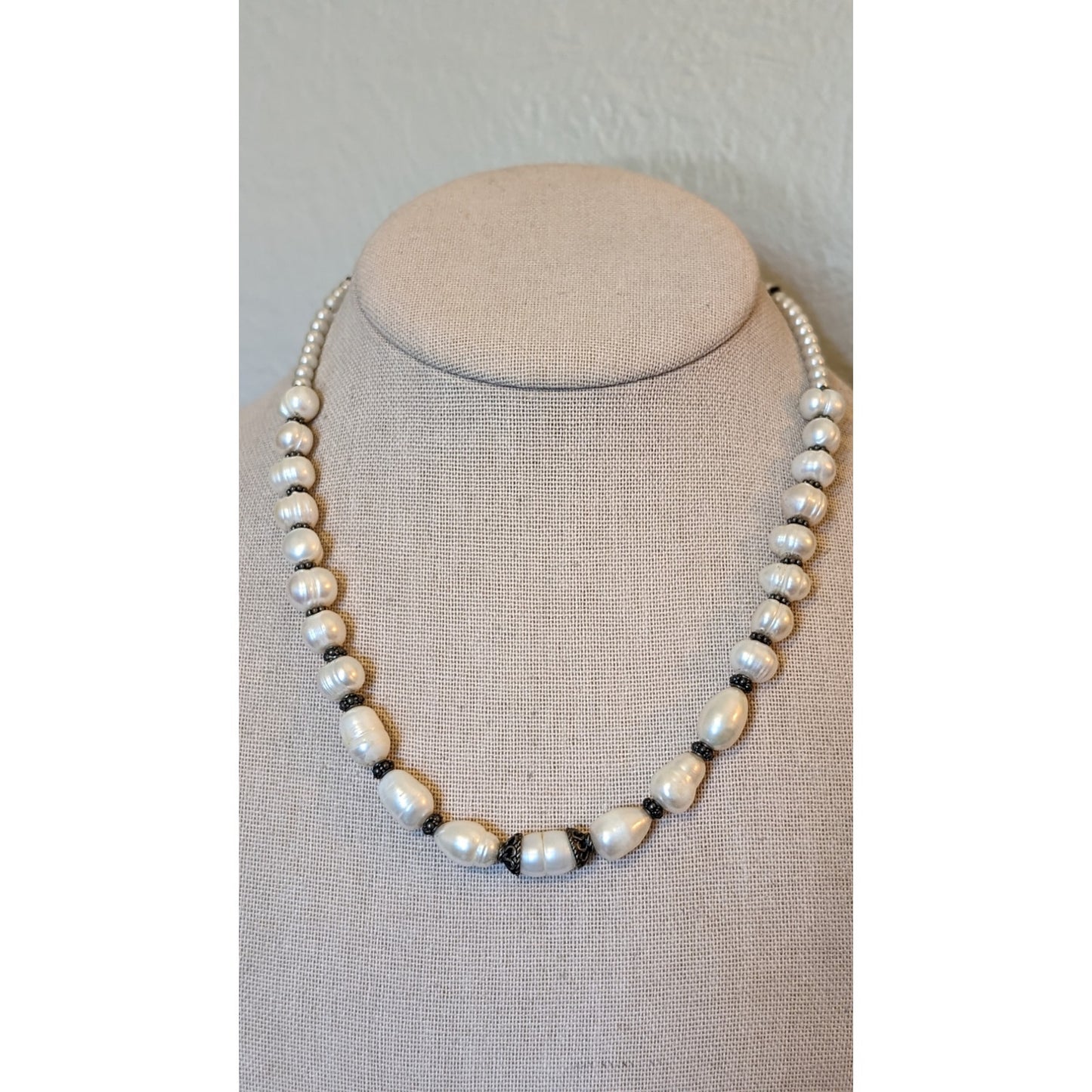 Vintage Freshwater Pearl 925 Sterling Silver Bali Bead Byzantine Hook Clasp