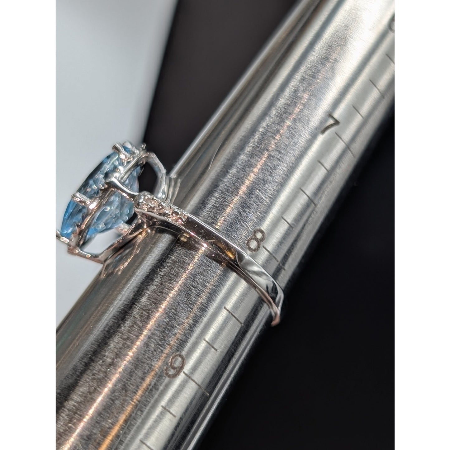 925 Sterling Silver Sky Blue Topaz Diamond Ring Size 8.25