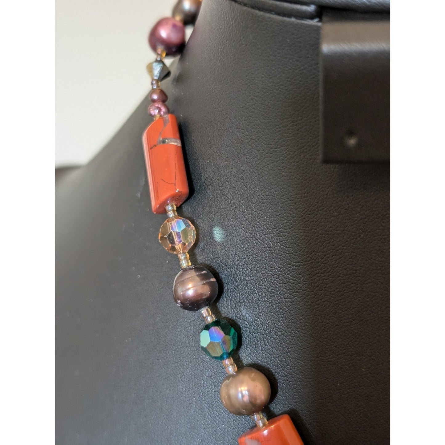 Chinese Carved Stone Pendant Stone Crystal Multi-Colored Pearl Bead Necklace