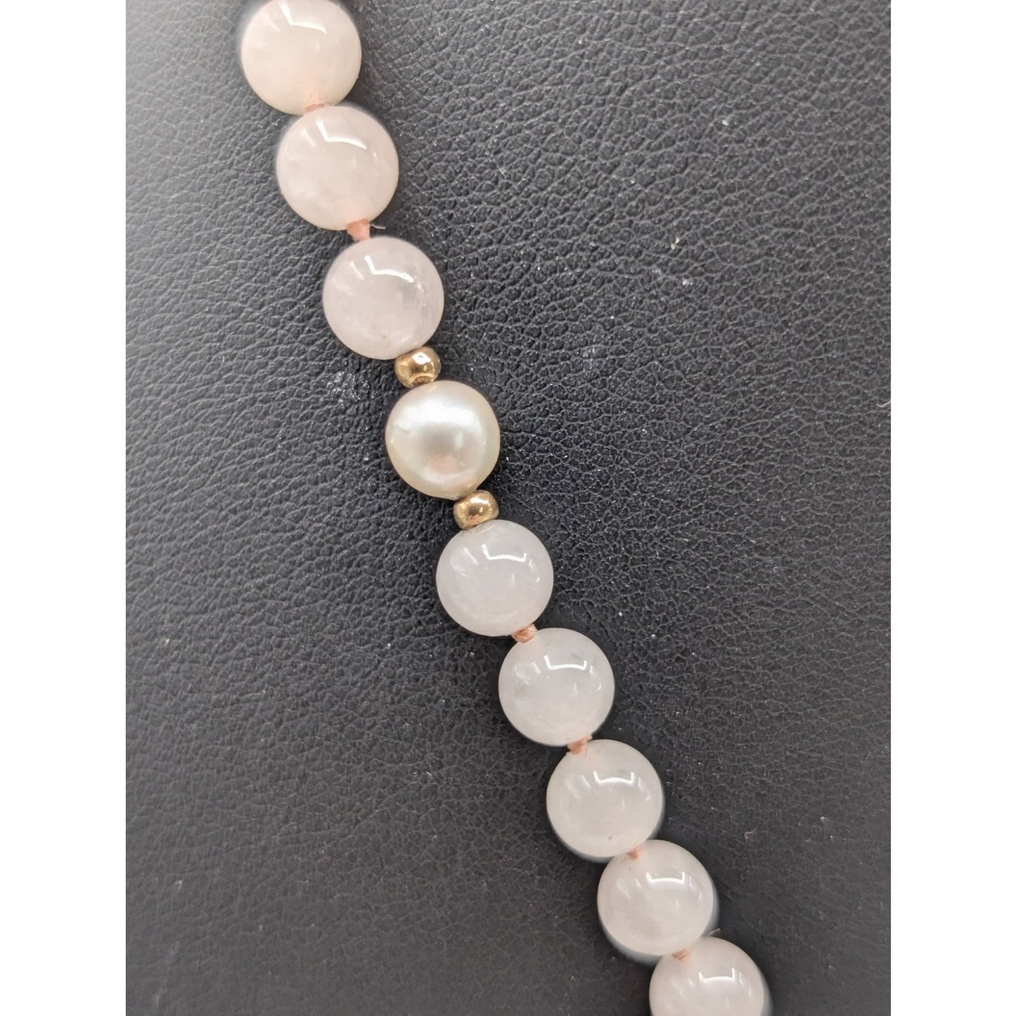 NEEDS RESTRUNG--14K Gold Hong Kong Pink Jadeite Heart Quartz Bead Necklace