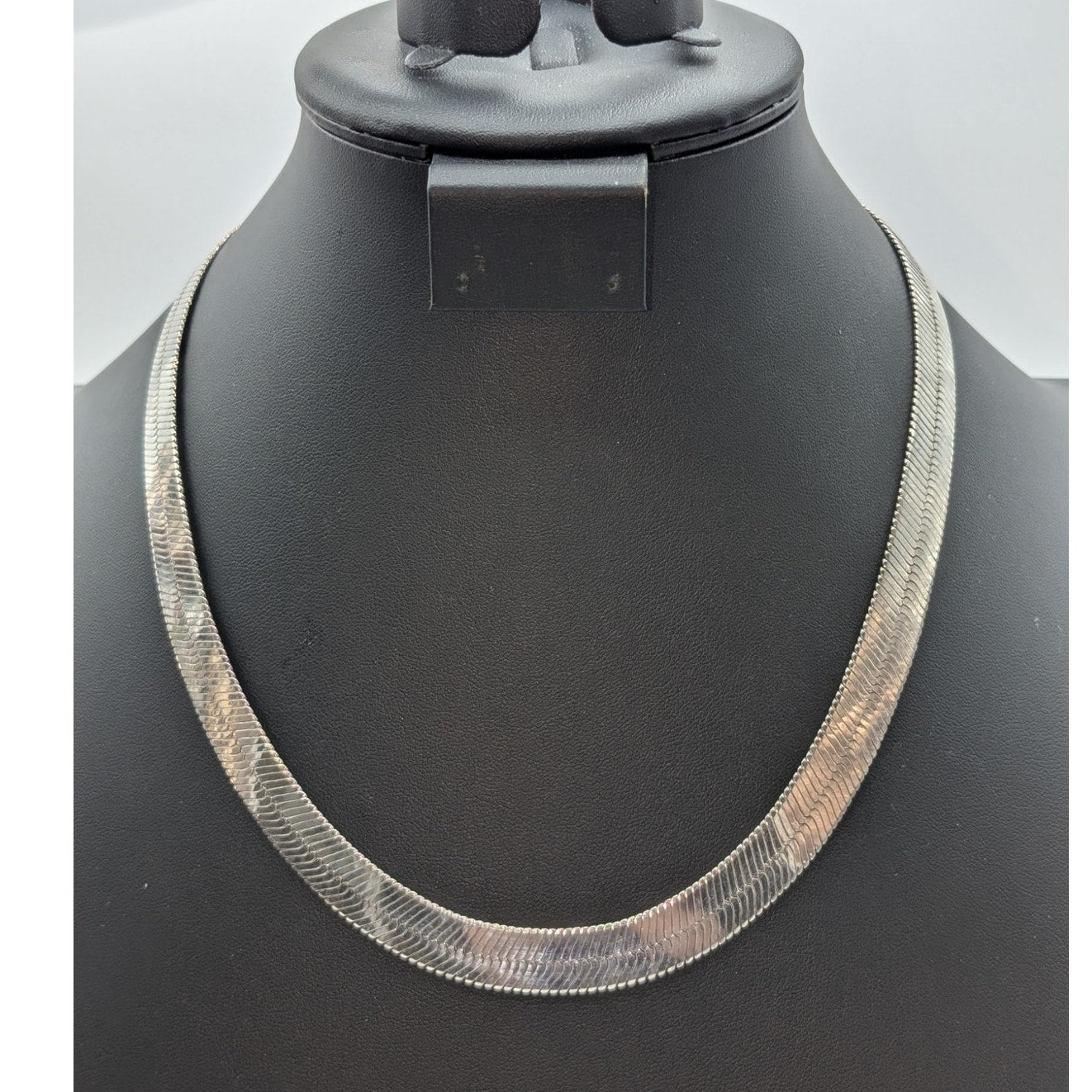 Silver Tone 20" Long Approximately 7/16" Wide Herringbone Chain Necklace