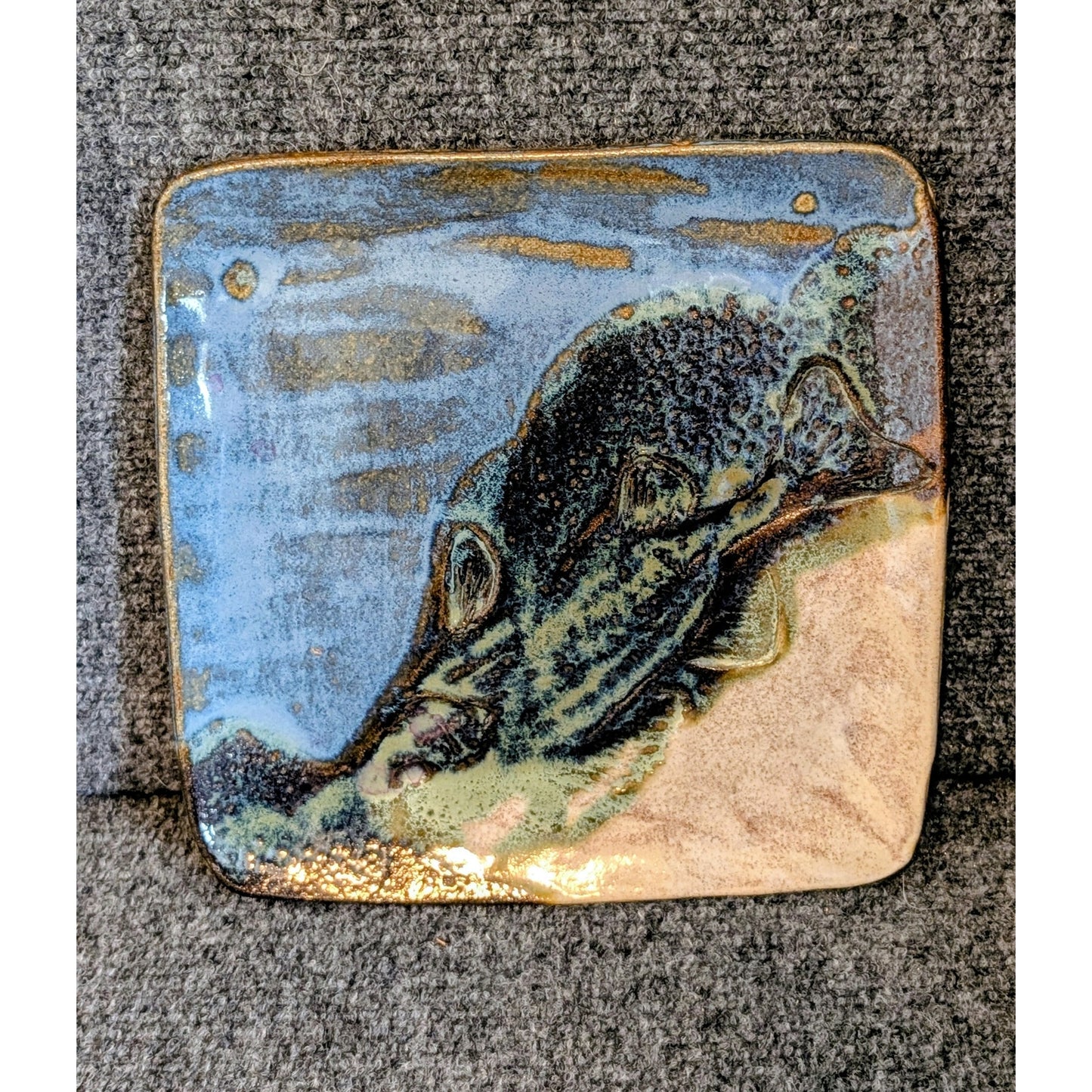 Fish 'Fossil' Textured 9" Plate Pottery