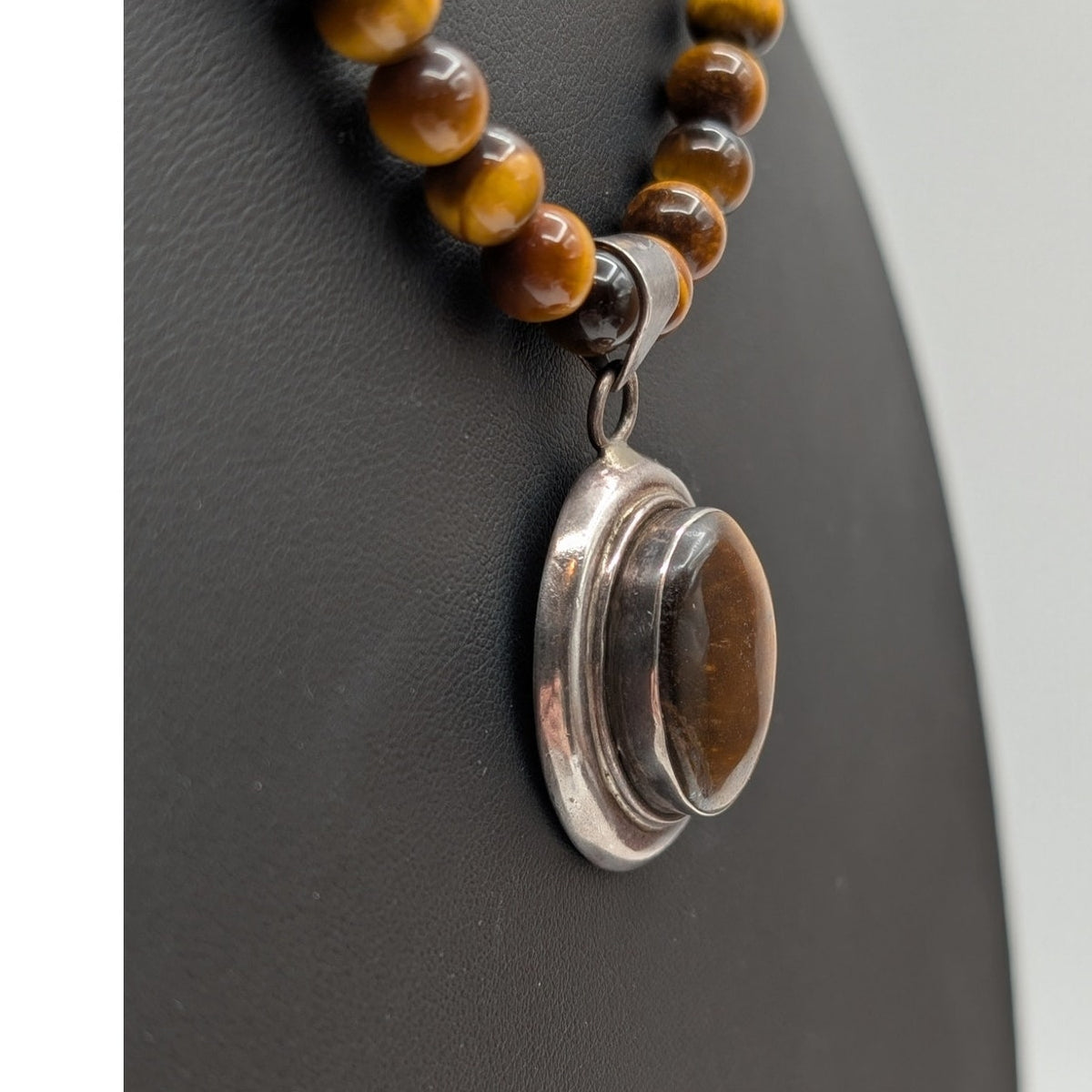 Vtg 925 Sterling Tiger's Eye Beaded Bezel Set Pendant Toggle Clasp 20" Necklace