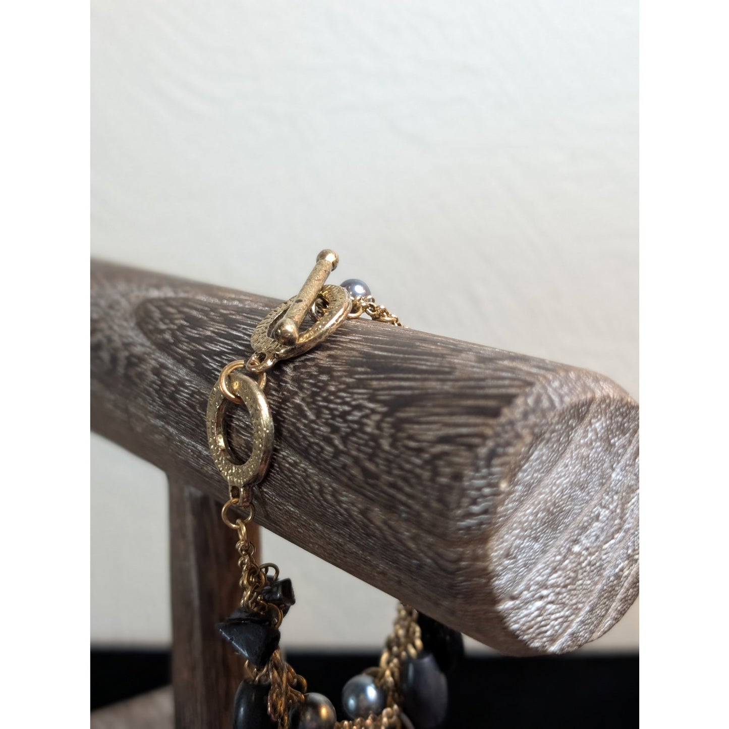 Vintage Antique Gold Tone Carved Glass Animal Gray Pearl Charm Toggle Bracelet