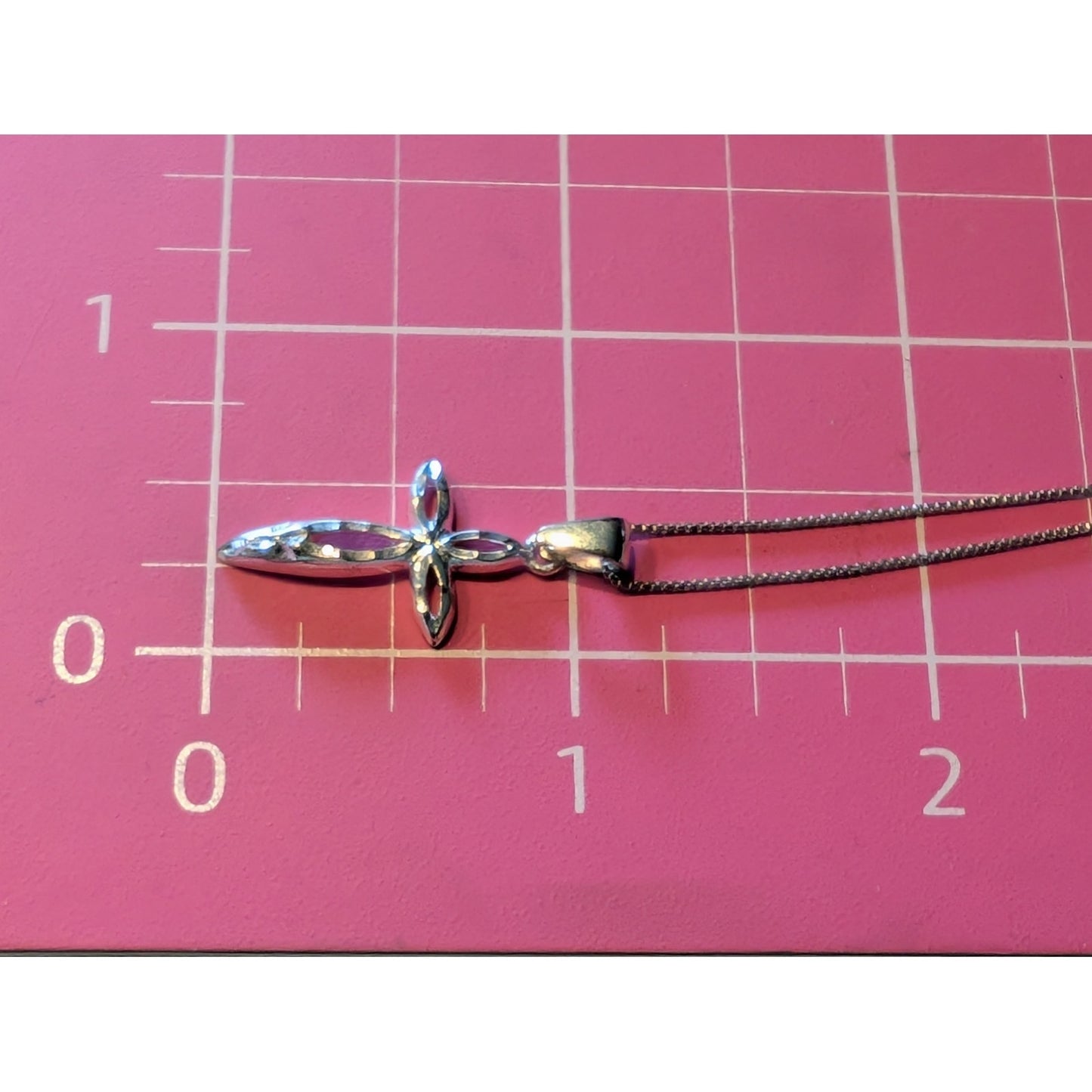 925 Sterling Silver Diamond Cut Open Cross Pendant Box Chain 17" Necklace