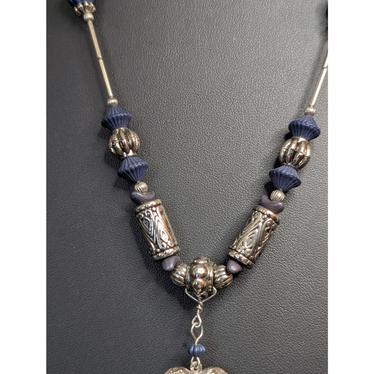 Etched Silver Tone Puffed Heart Dangle Pendant Blue Bead Bugle Bead 24" Necklace