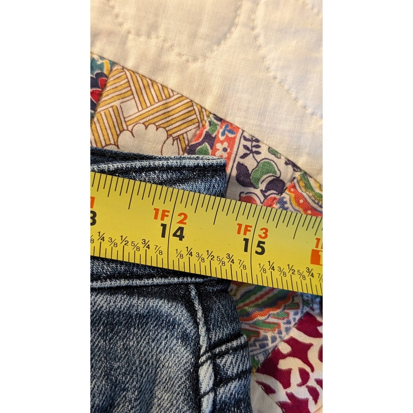 Judy Blue Los Angeles Relaxed Fit Shredded Back Pocket Raw Hem Jean Sz 7/28