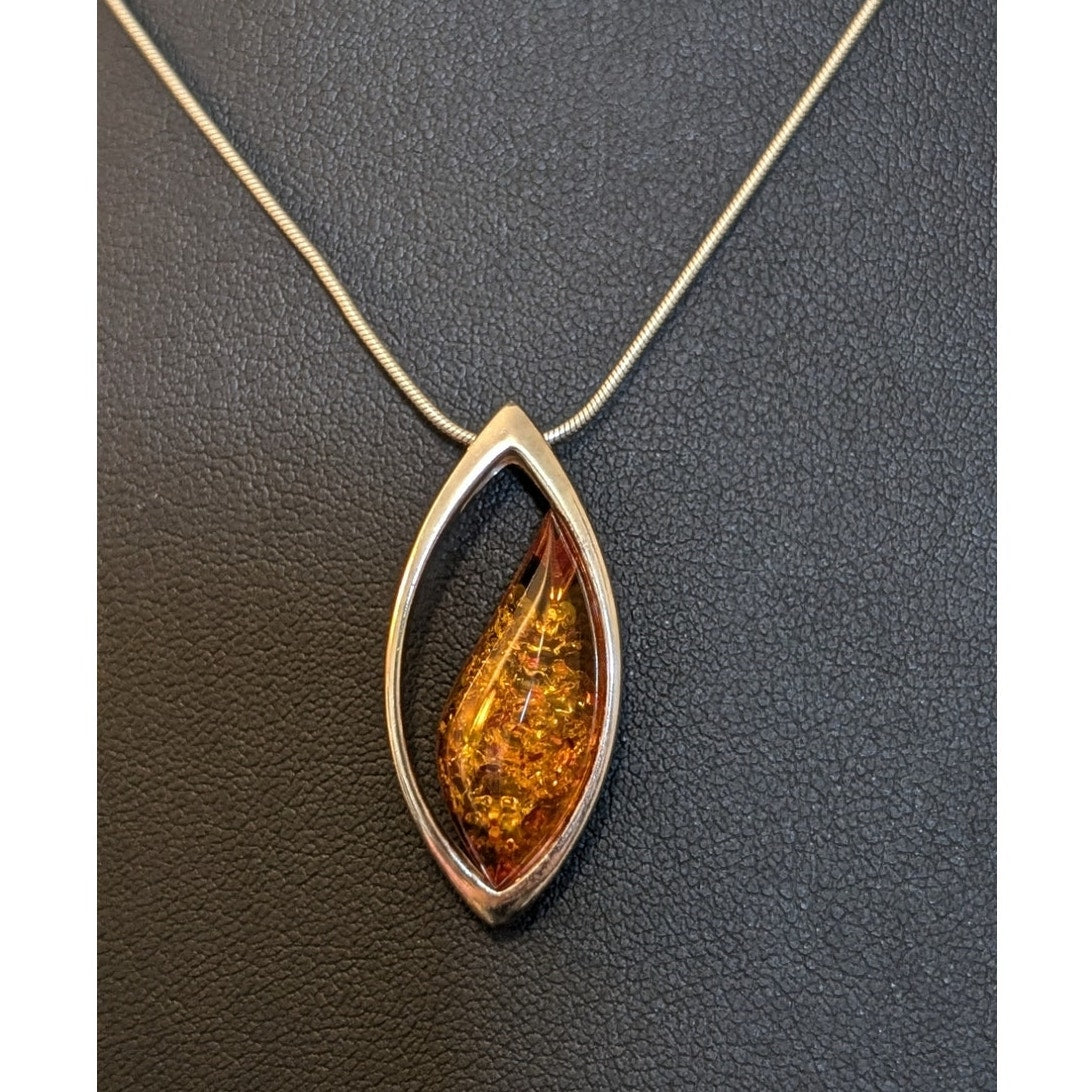 VTG Polish Gdansk Teardrop Amber 925 Sterling Pendant Snake Chain Necklace